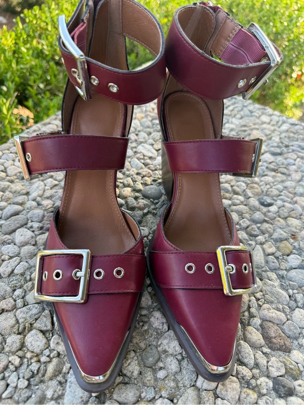 Women's Burgundy Pointed-Toe Buckle Heels